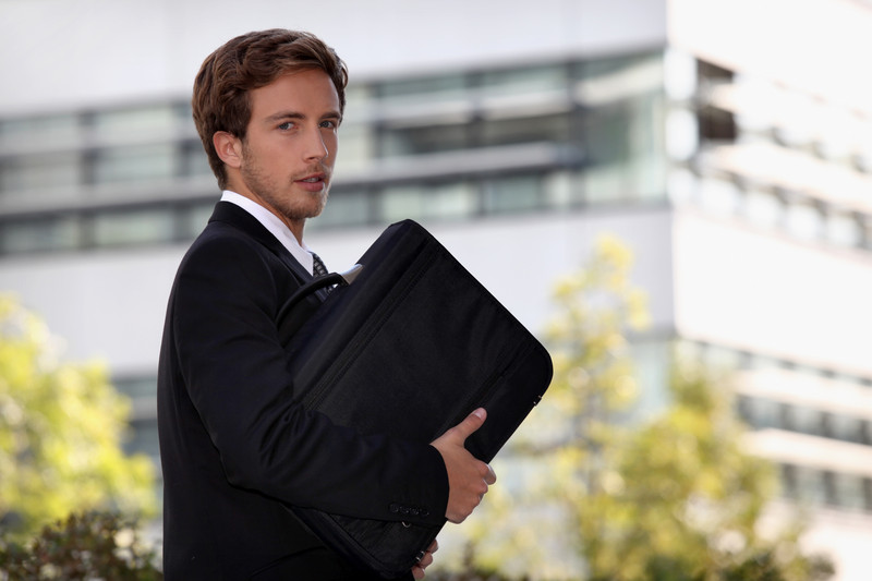 Why Not Try Working From a Virtual Office? Here Are Three Reasons to Make Your Job Mobile